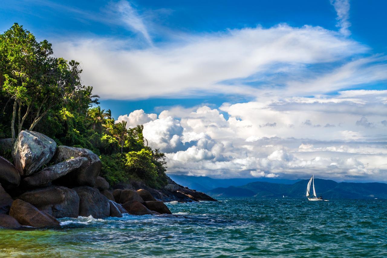 Galapagos Aparthotel Ilhabela Bagian luar foto