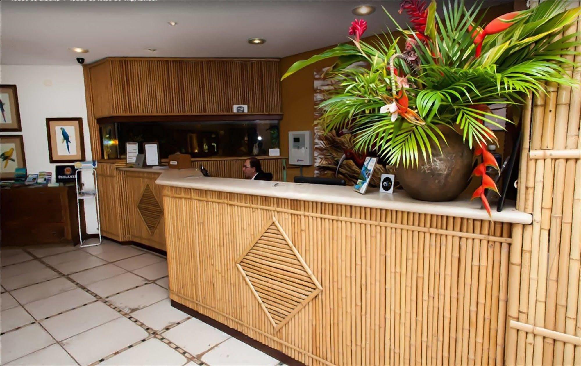 Galapagos Aparthotel Ilhabela Bagian luar foto